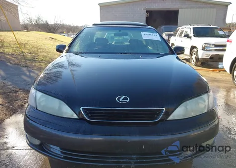 1998 Lexus Es 300 z USA, uszkodzony, nr VIN JT8BF28G2W5038909